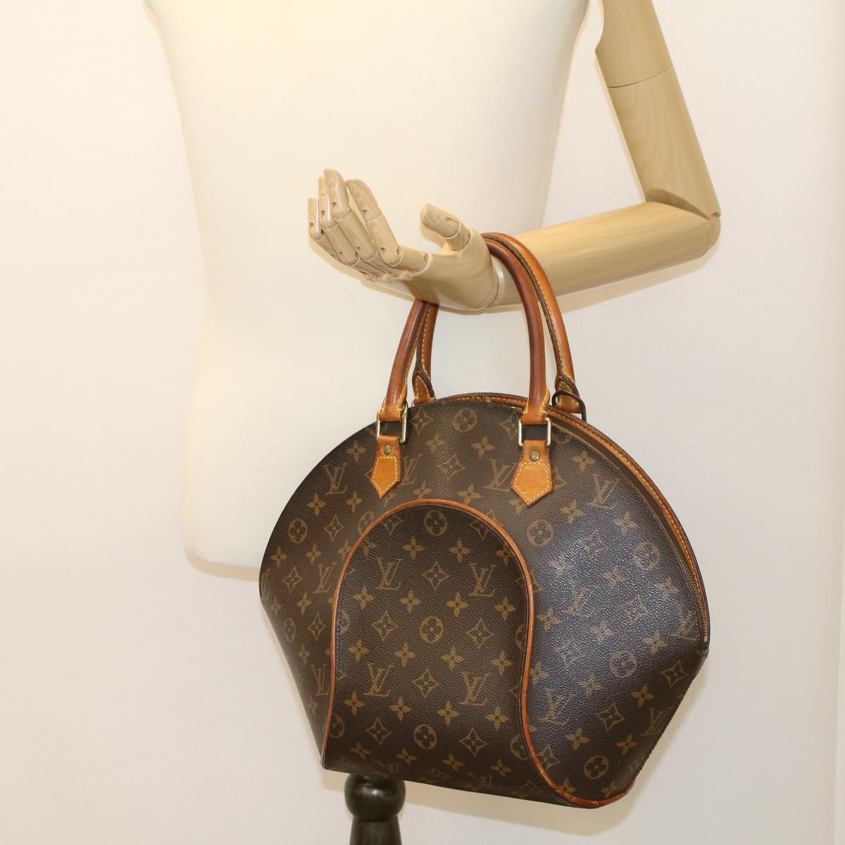 LOUIS VUITTON Monogram Ellipse MM Hand Bag M51126 LV Auth ki2951