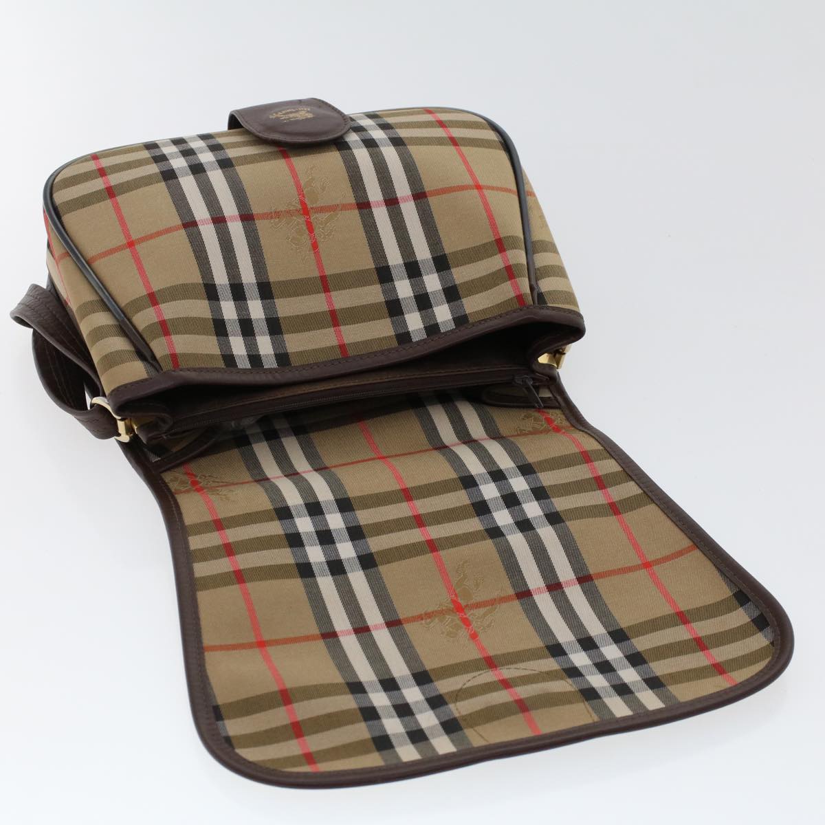 Burberrys Nova Check Shoulder Bag Nylon Leather Beige Auth ki3145
