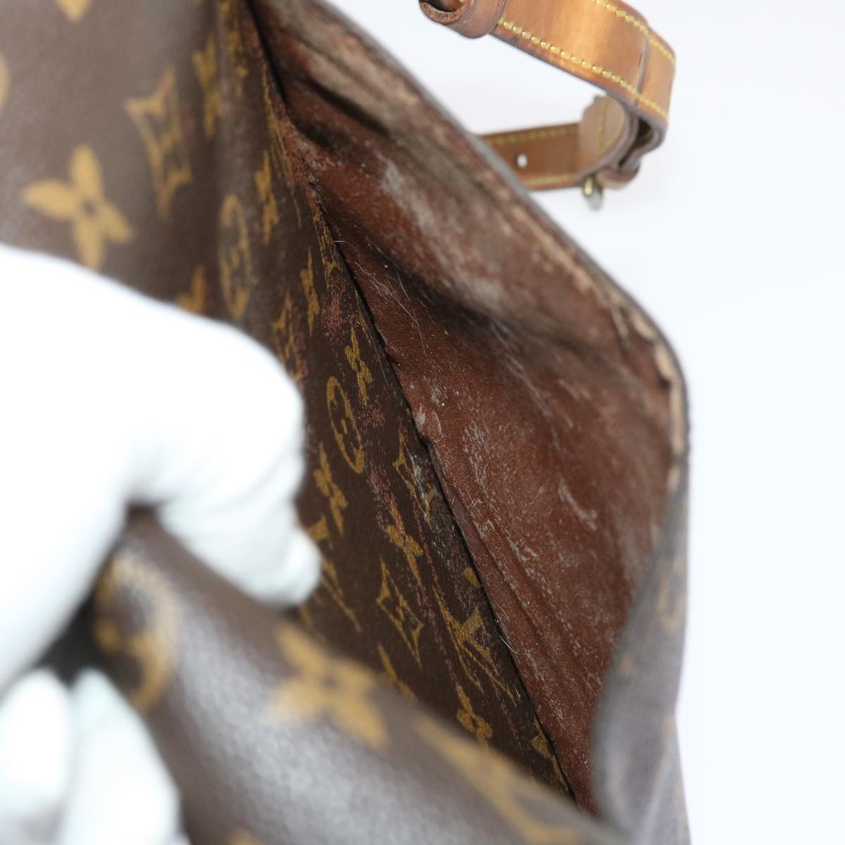 LOUIS VUITTON Monogram Saint Cloud GM Shoulder Bag M51242 LV Auth ki3179