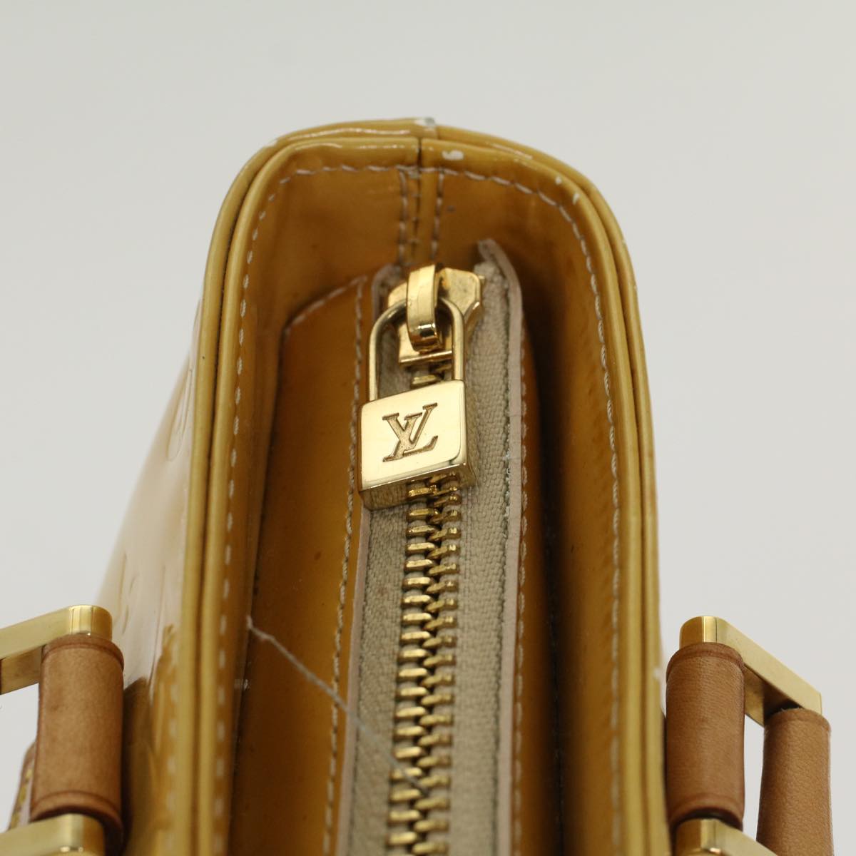 LOUIS VUITTON Monogram Vernis Houston Hand Bag Beige M91004 LV Auth ki3220