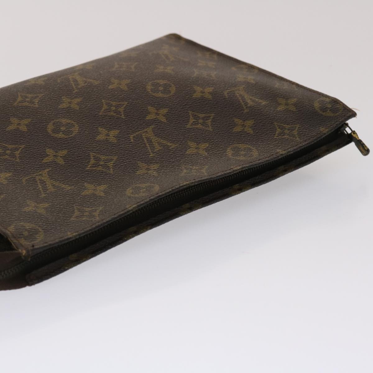 LOUIS VUITTON Monogram Poche Toilette 26 Pouch M47542 LV Auth ki3222