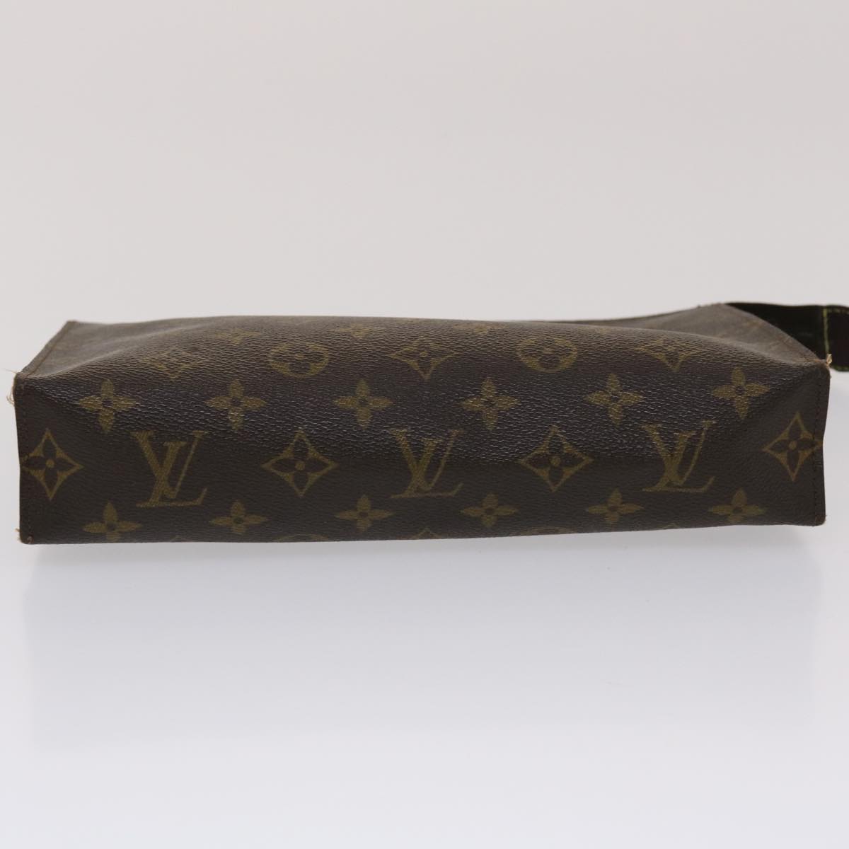 LOUIS VUITTON Monogram Poche Toilette 26 Pouch M47542 LV Auth ki3222