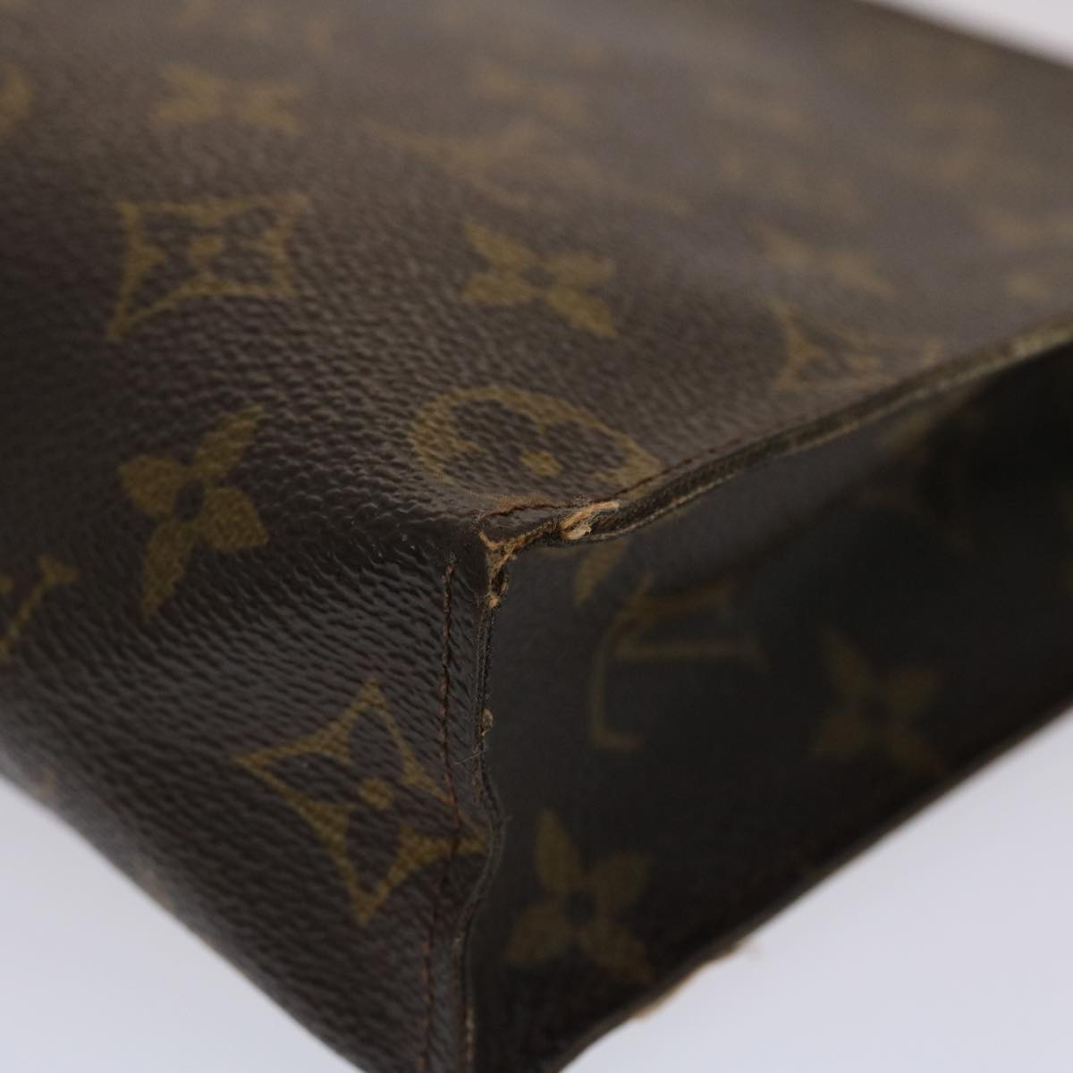 LOUIS VUITTON Monogram Poche Toilette 26 Pouch M47542 LV Auth ki3222