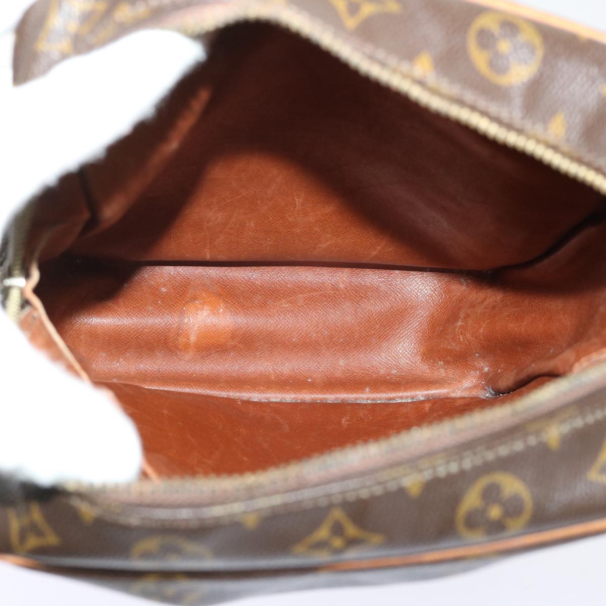 LOUIS VUITTON Monogram Danube MM Shoulder Bag M45264 LV Auth ki3267