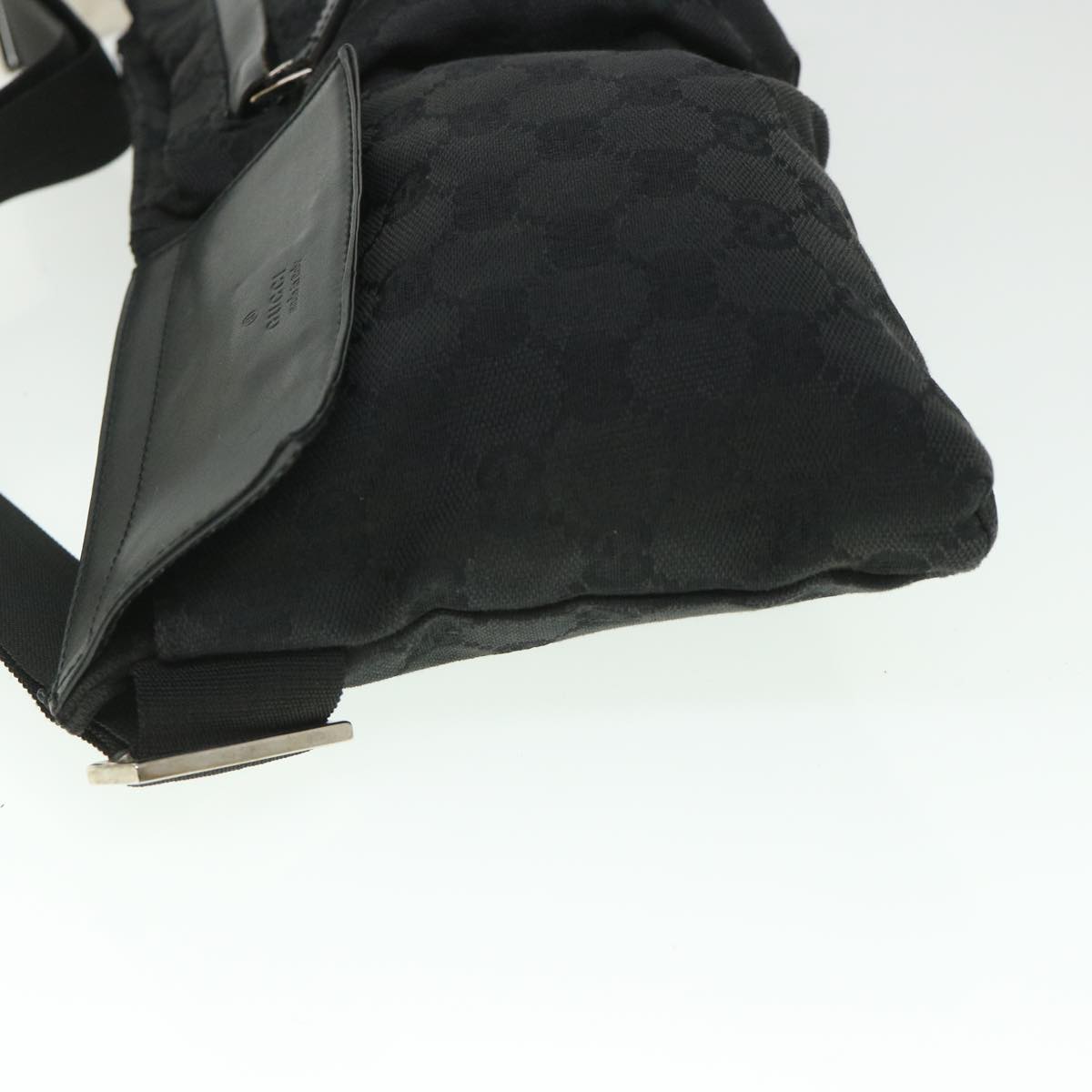 GUCCI GG Canvas Waist bag Black 28566 Auth ki3540