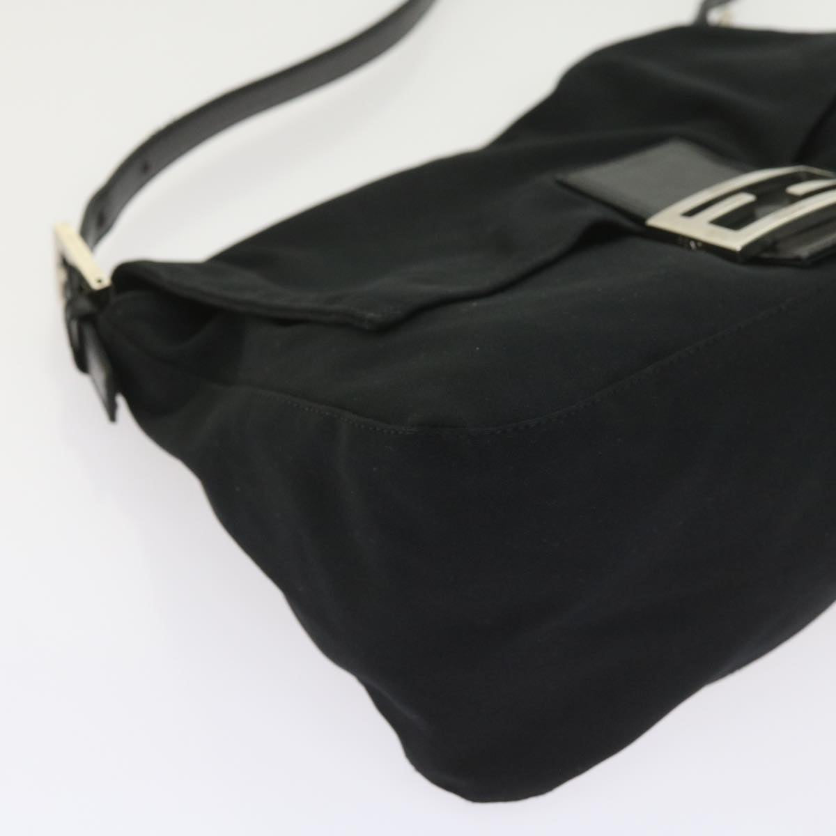 FENDI Mamma Baguette Shoulder Bag Nylon Black Auth ki3586