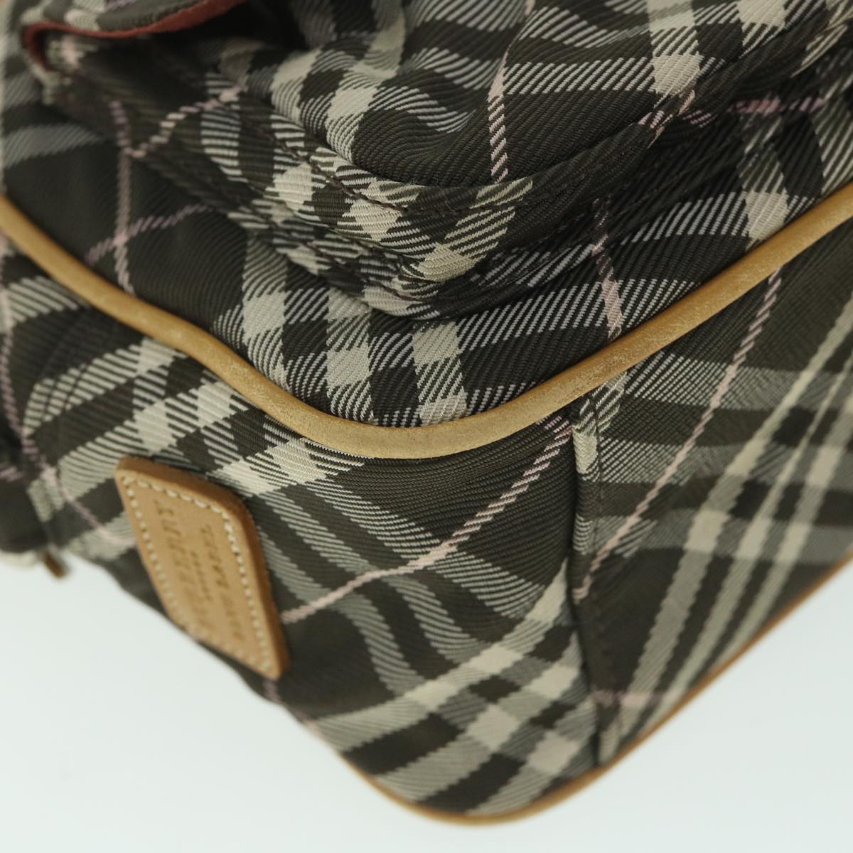 BURBERRY Nova Check Blue Label Shoulder Bag Nylon Brown Auth ki3635