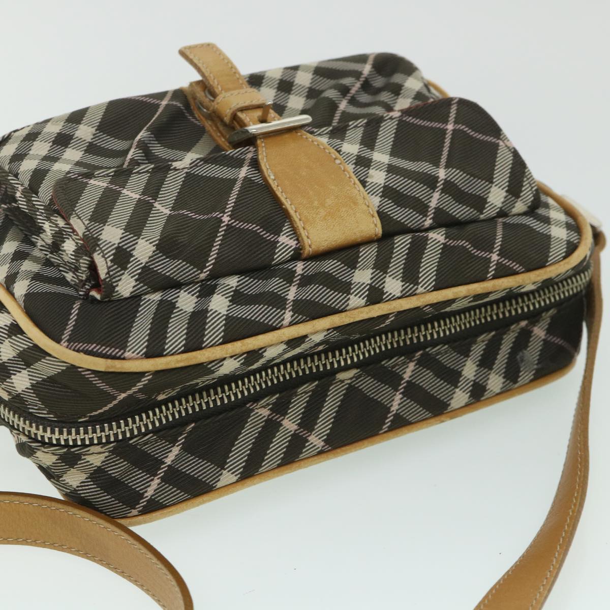 BURBERRY Nova Check Blue Label Shoulder Bag Nylon Brown Auth ki3635