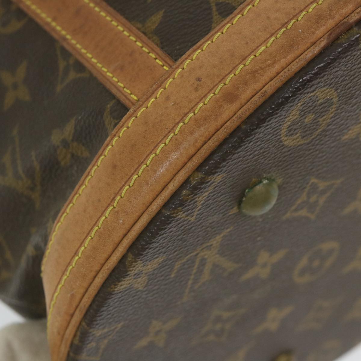 LOUIS VUITTON Monogram Bucket GM Shoulder Bag M42236 LV Auth ki3655