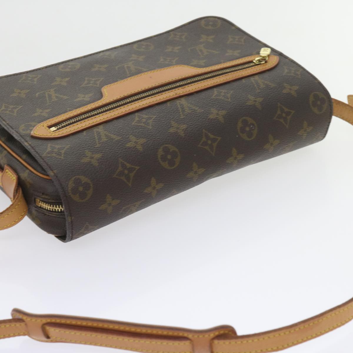 LOUIS VUITTON Monogram Saint Germain 28 Shoulder Bag M51207 LV Auth ki3738