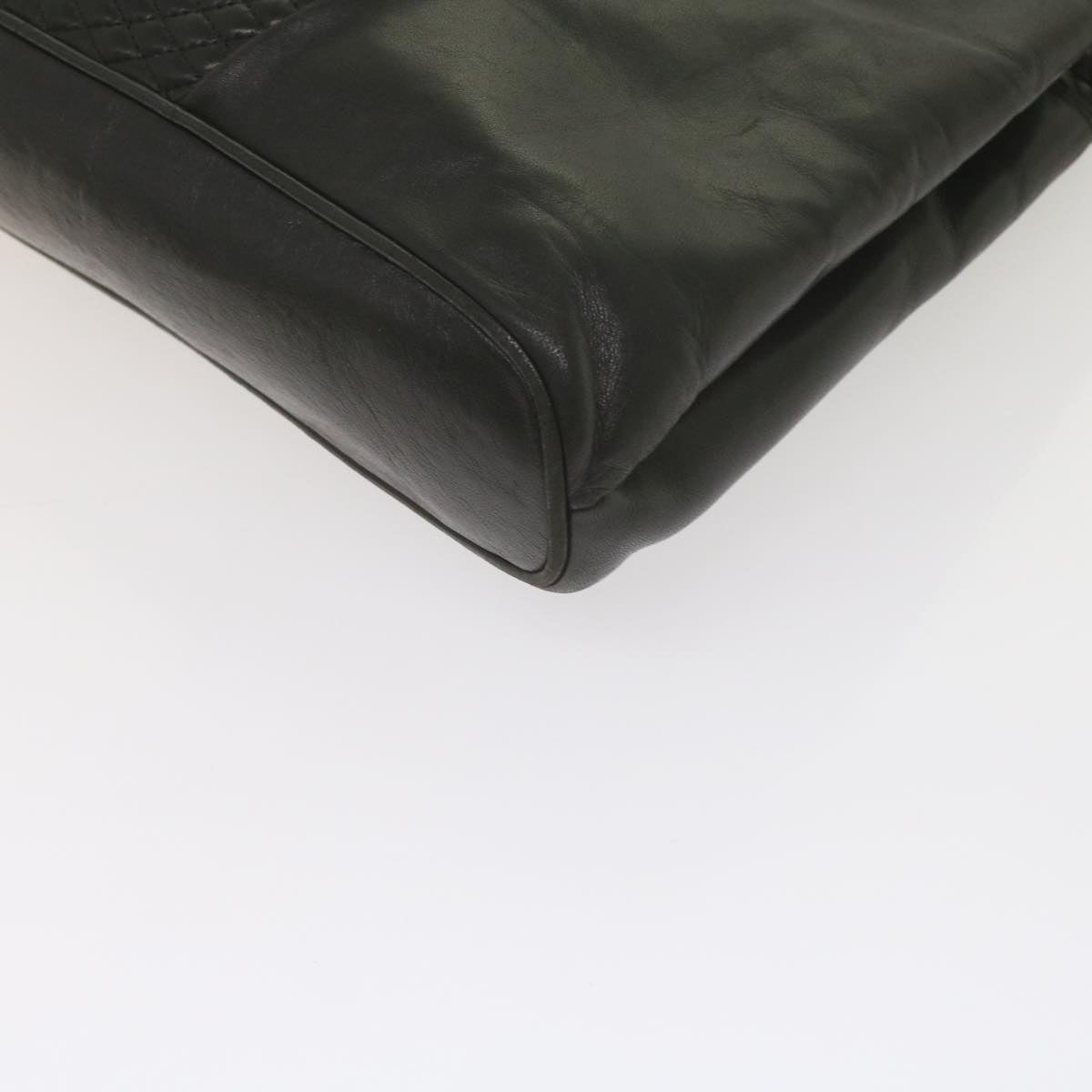 BALLY Matelasse Shoulder Bag Leather Black Auth ki3834