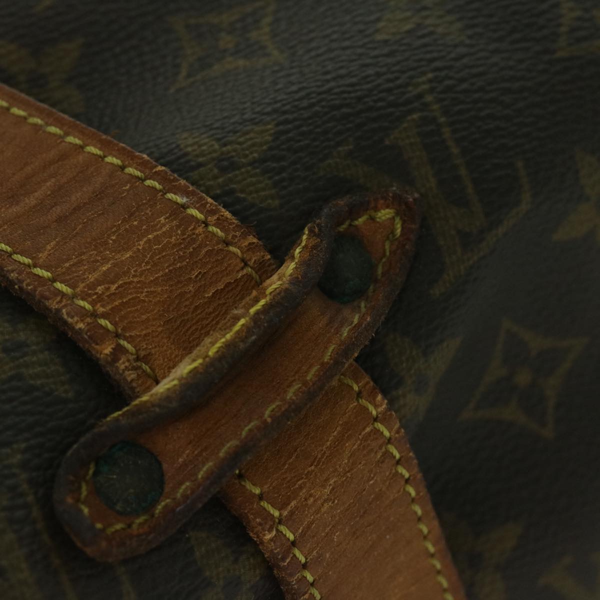 LOUIS VUITTON Monogram Saumur 35 Shoulder Bag M42254 LV Auth ki3888