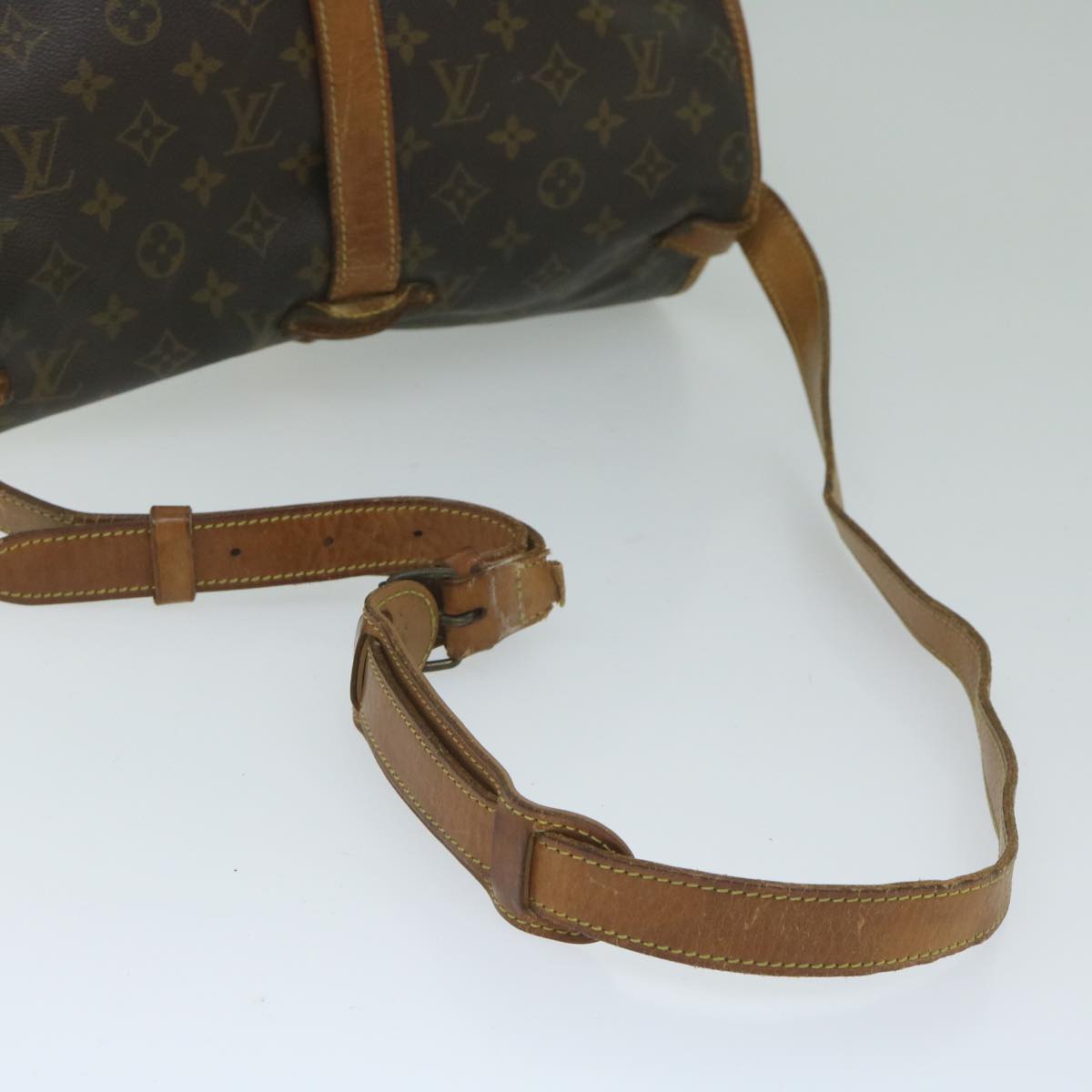 LOUIS VUITTON Monogram Saumur 35 Shoulder Bag M42254 LV Auth ki3888