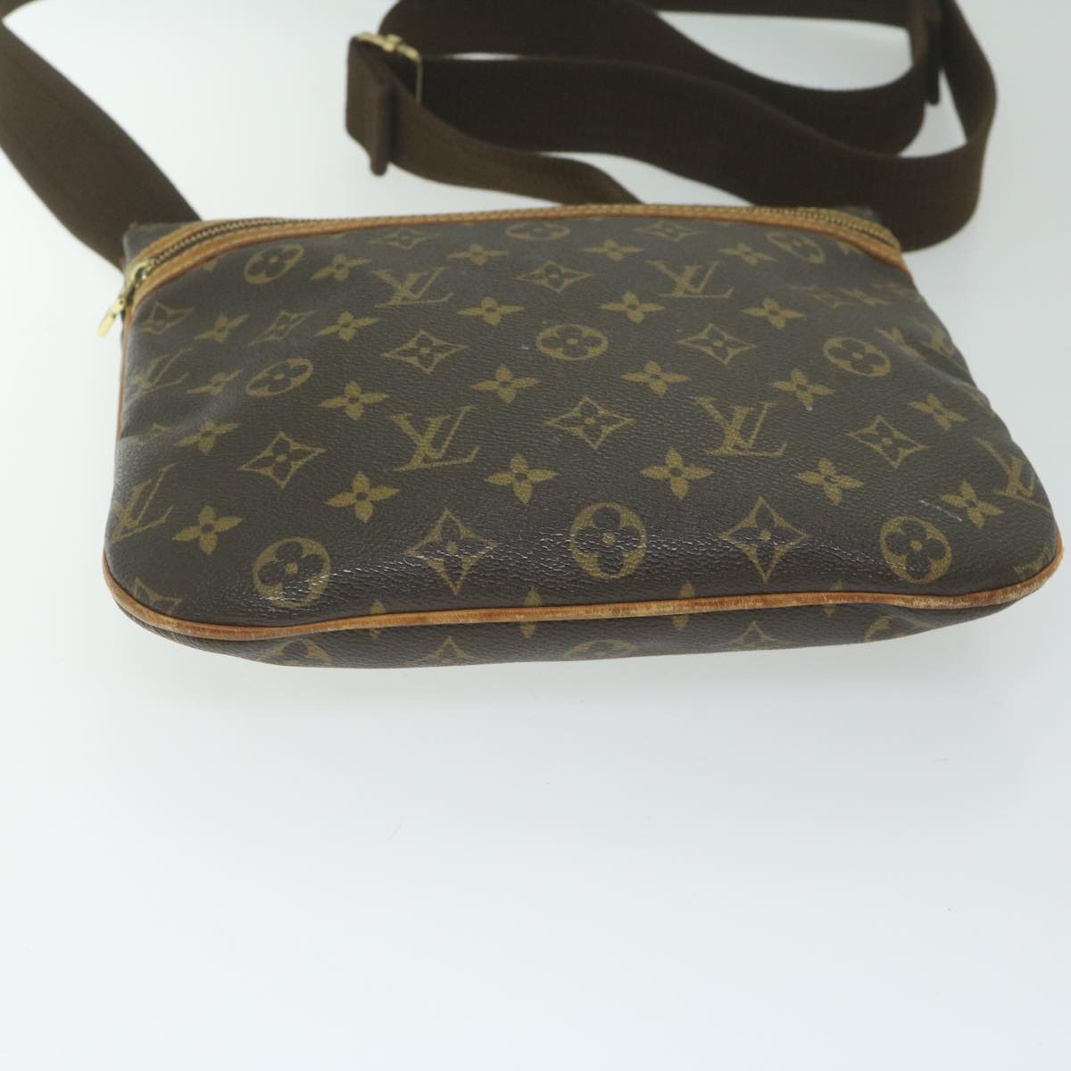 LOUIS VUITTON Monogram Pochette Bosphore Shoulder Bag M40044 LV Auth ki3914