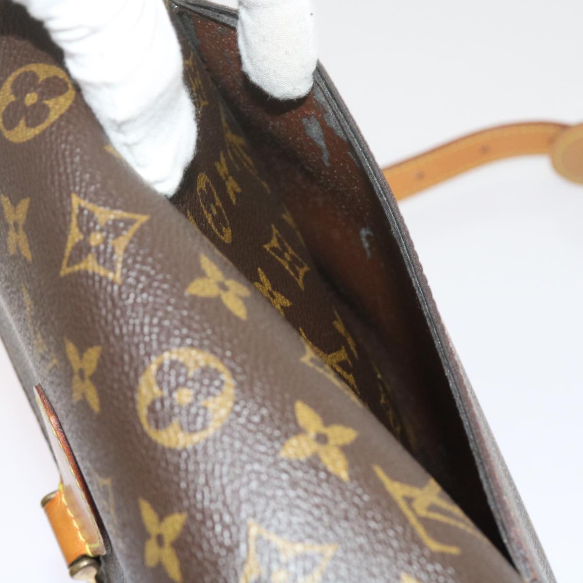 LOUIS VUITTON Monogram Saint Cloud GM Shoulder Bag M51242 LV Auth ki3936