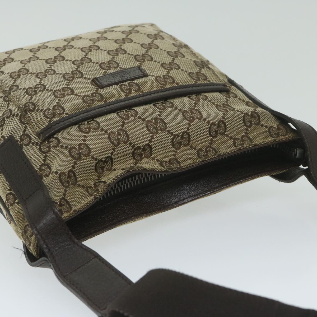 GUCCI GG Canvas Shoulder Bag Beige 122793 Auth ki3975