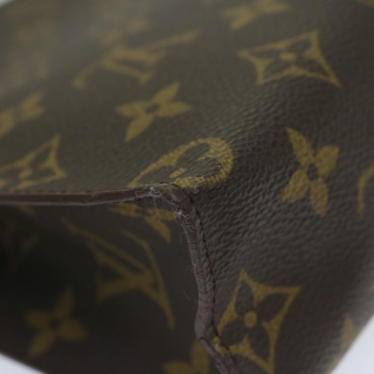 LOUIS VUITTON Monogram Poche Toilette 26 Pouch M47542 LV Auth ki3999