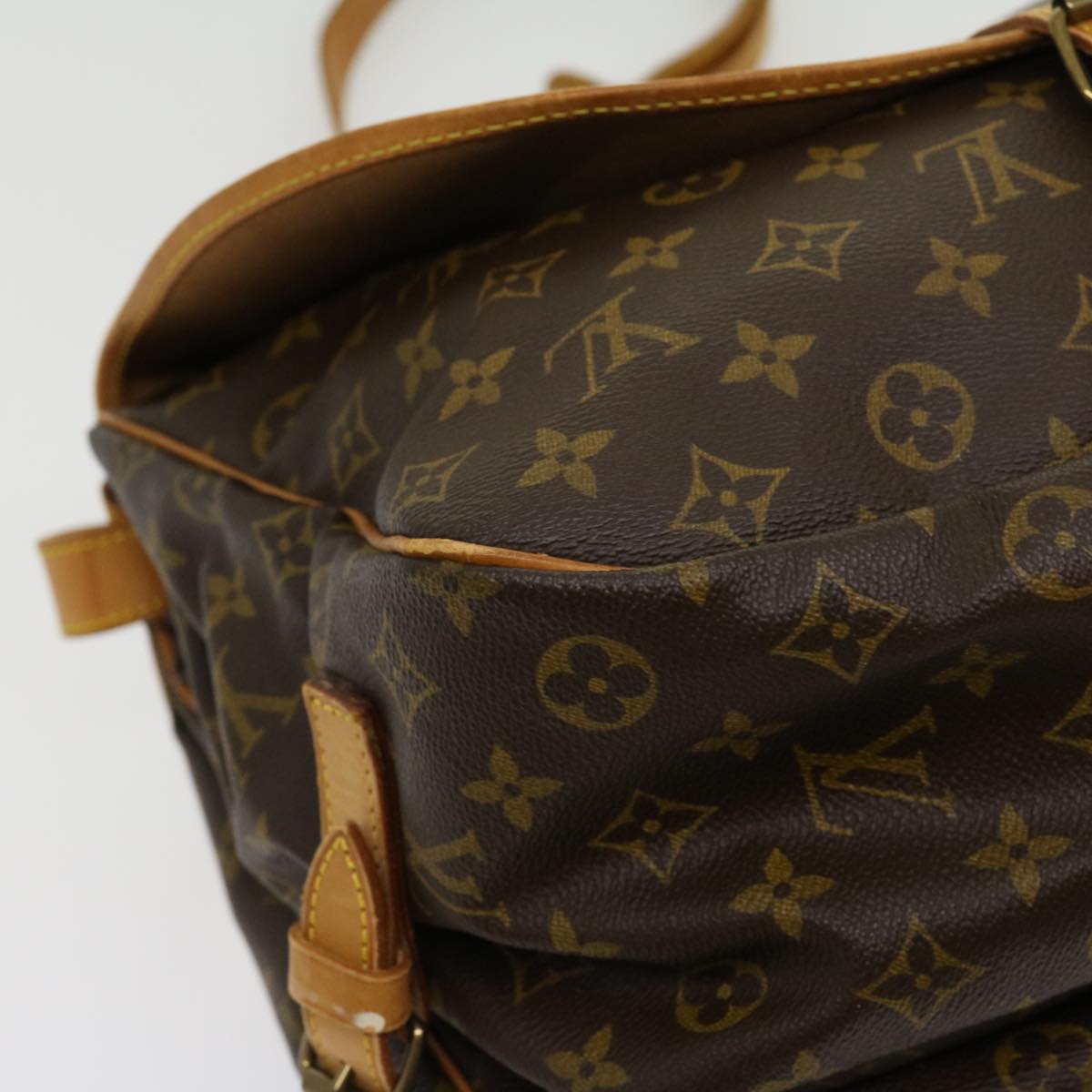 LOUIS VUITTON Monogram Saumur 35 Shoulder Bag M42254 LV Auth kk118