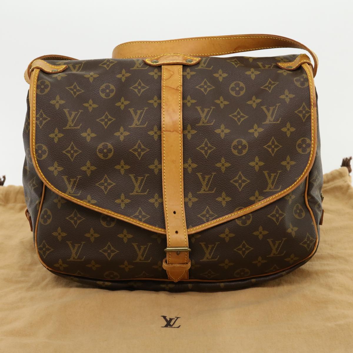 LOUIS VUITTON Monogram Saumur 35 Shoulder Bag M42254 LV Auth kk118