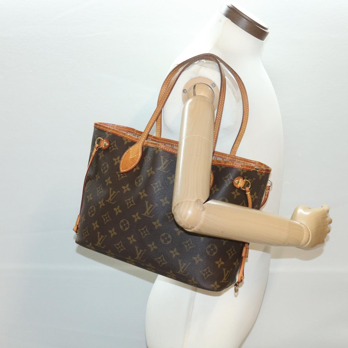 LOUIS VUITTON Monogram Neverfull MM Tote Bag M40156 LV Auth kk167