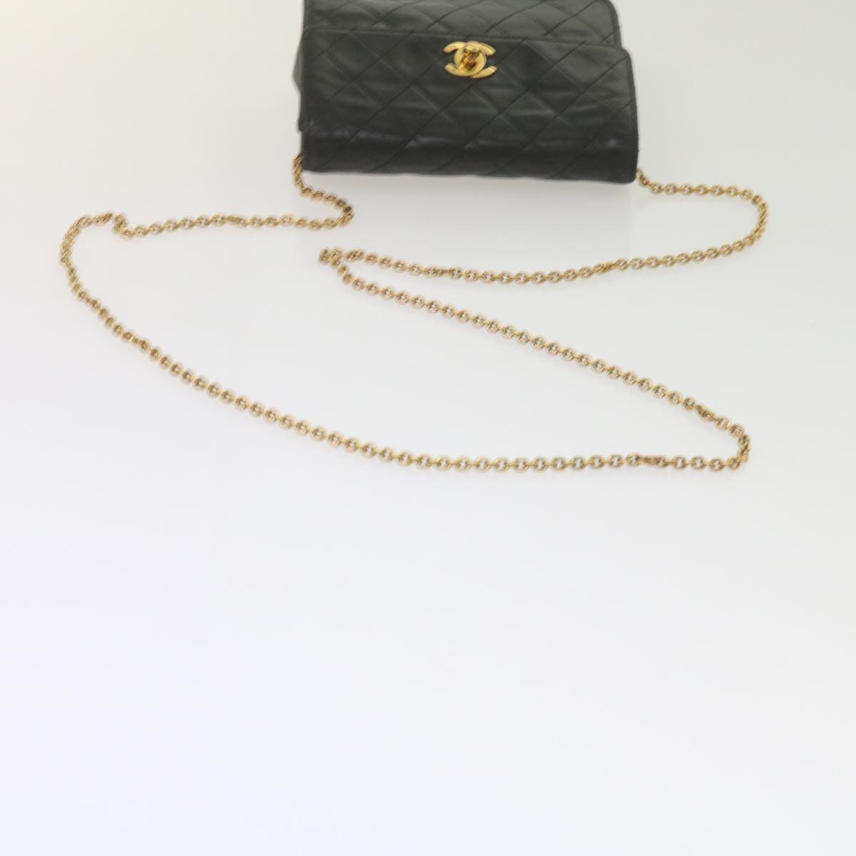 CHANEL Matelasse Chain Shoulder Bag Lamb Skin Black CC Auth kk200