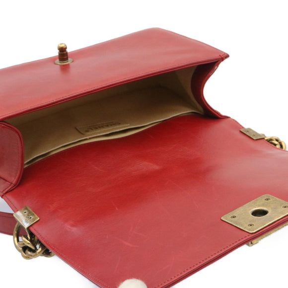 CHANEL Boy Chanel Matelasse Chain Flap Shoulder Bag Leather Red CC Auth knn010