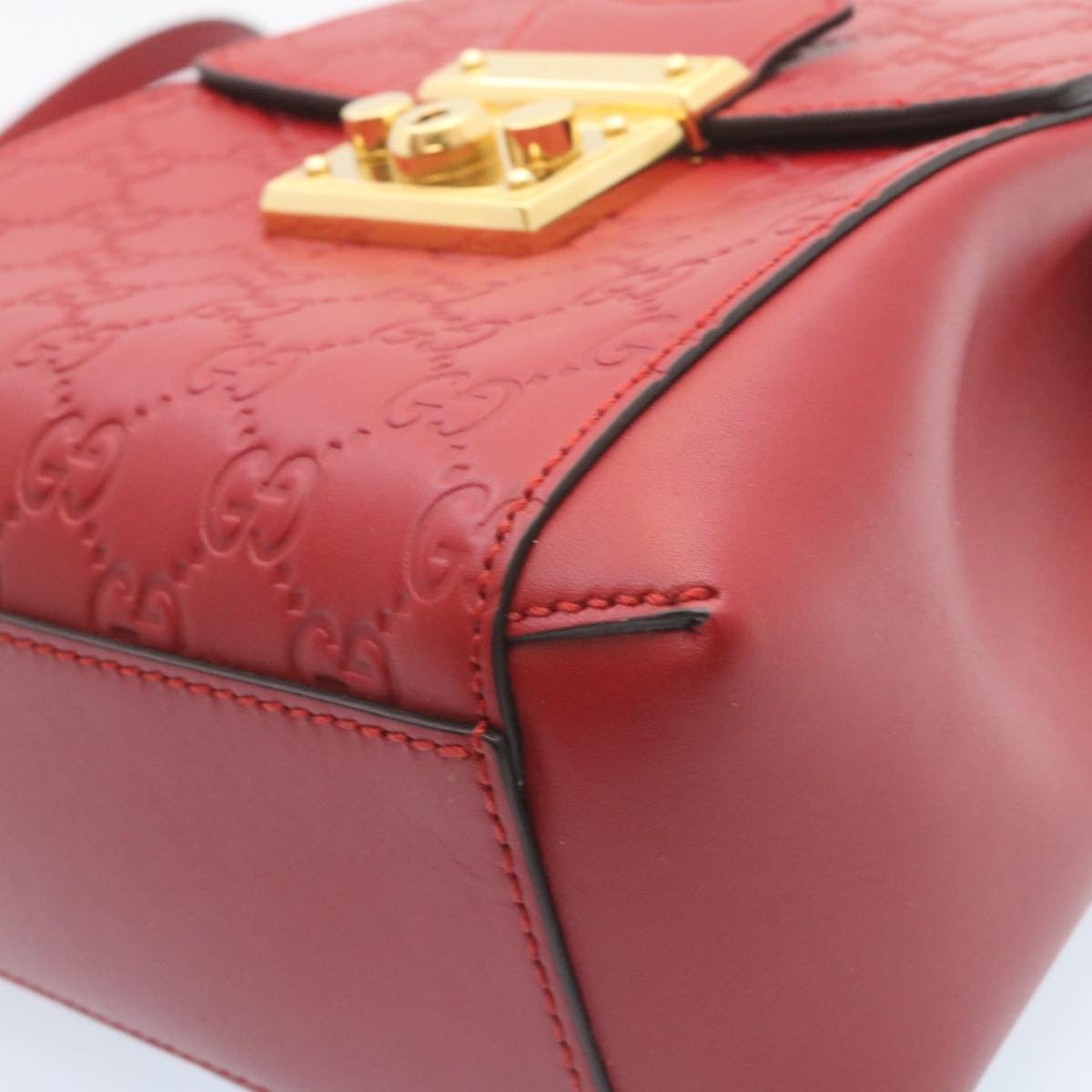 GUCCI Guccissima GG Padlock Backpack Leather Red Auth knn037