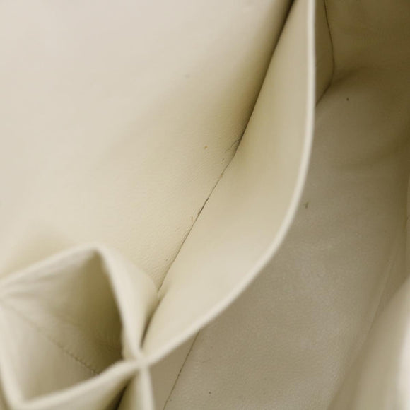 CHANEL Matelasse Double Flap Chain Shoulder Bag Caviar Skin White CC Auth knn085