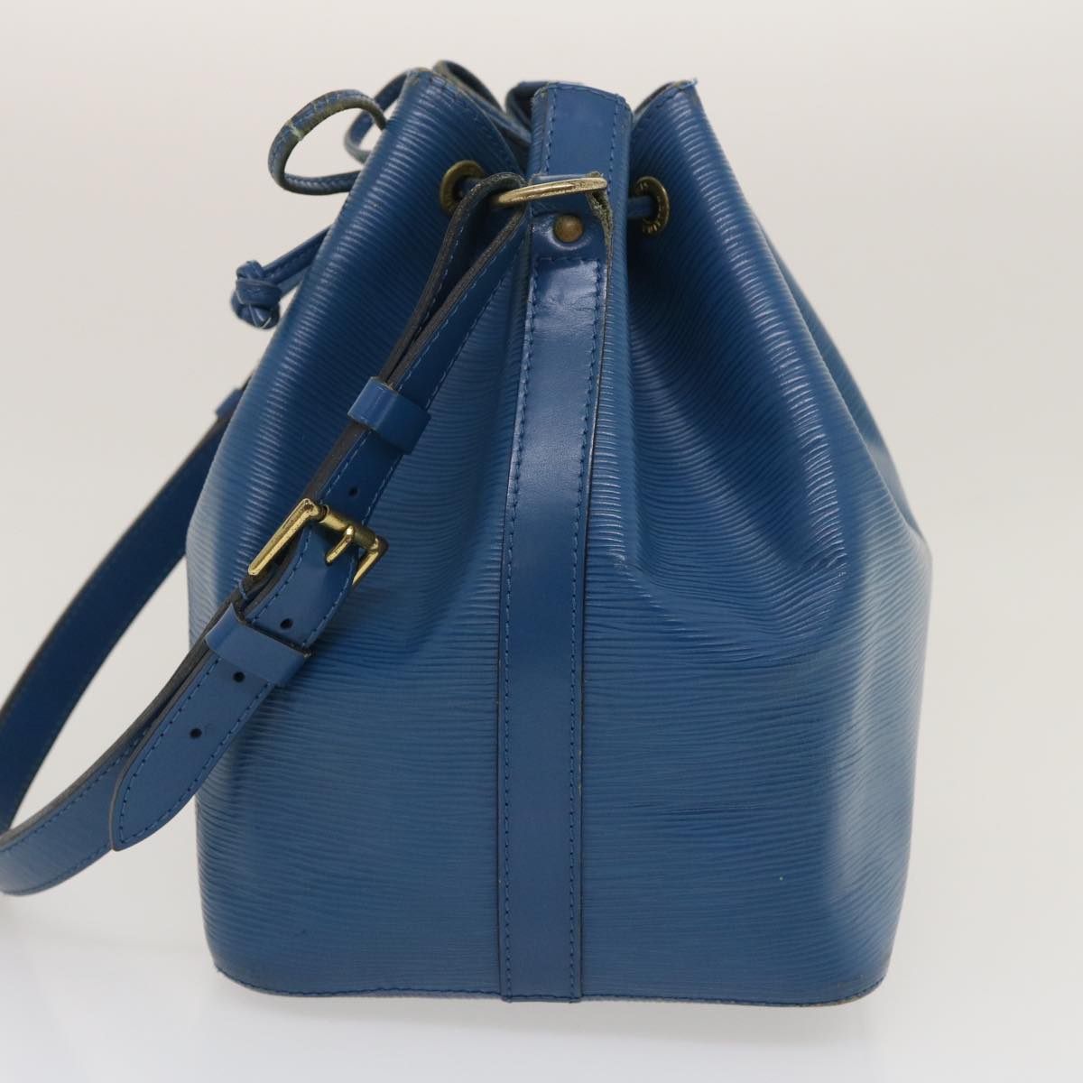 LOUIS VUITTON Epi Petit Noe Shoulder Bag Blue M44105 LV Auth lt490