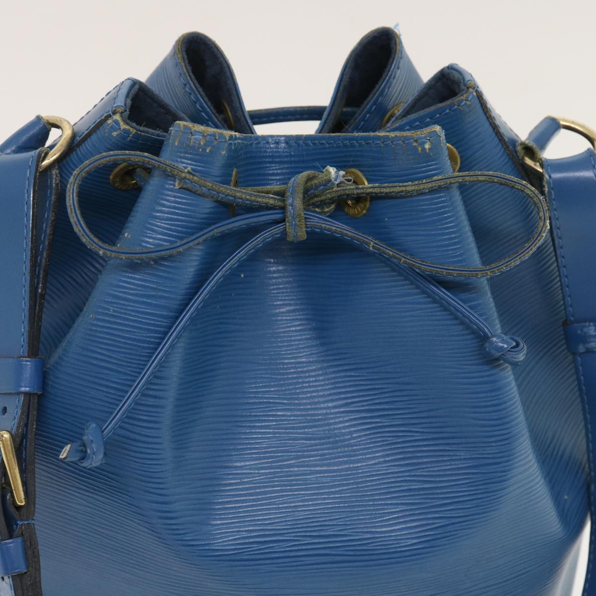 LOUIS VUITTON Epi Petit Noe Shoulder Bag Blue M44105 LV Auth lt490