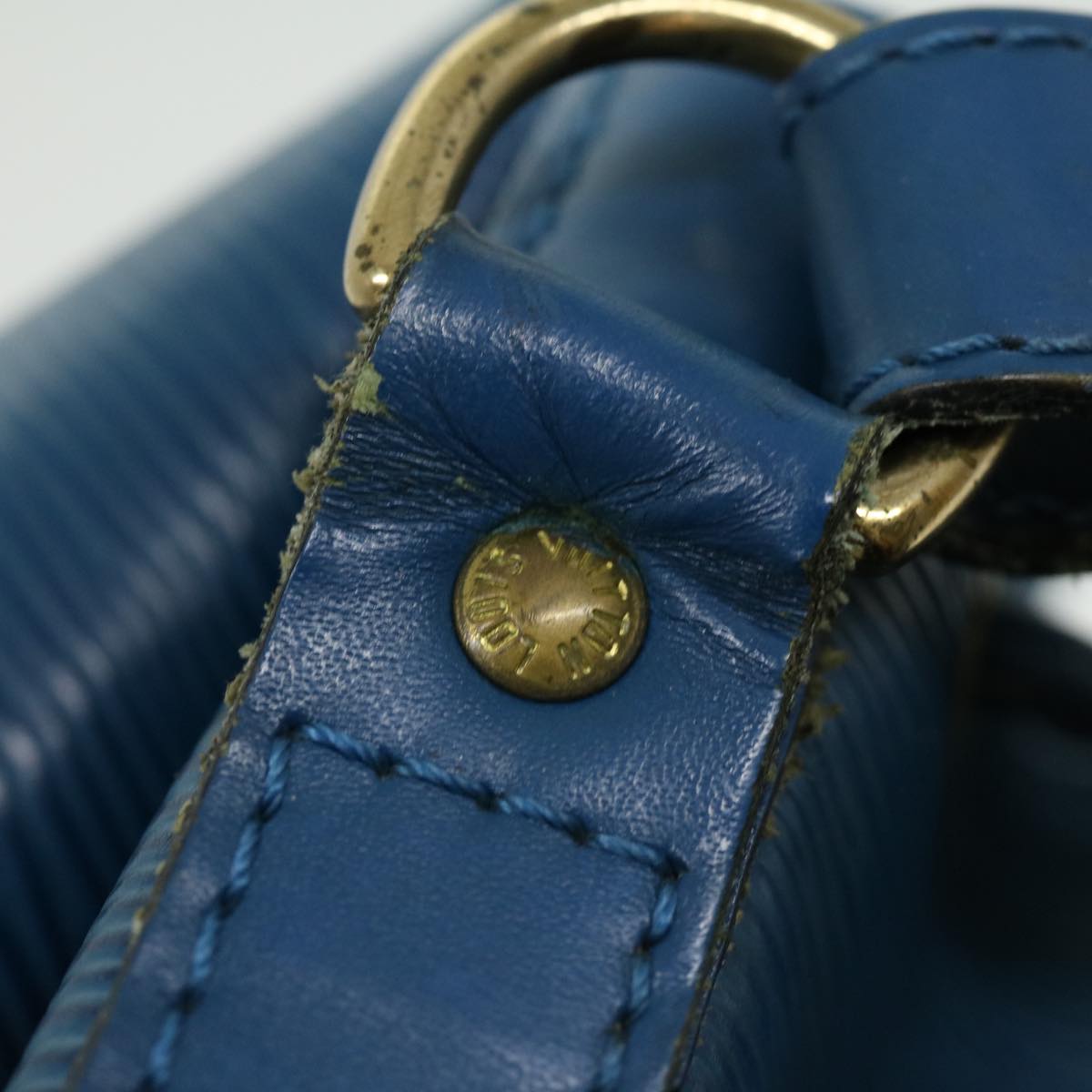 LOUIS VUITTON Epi Petit Noe Shoulder Bag Blue M44105 LV Auth lt546