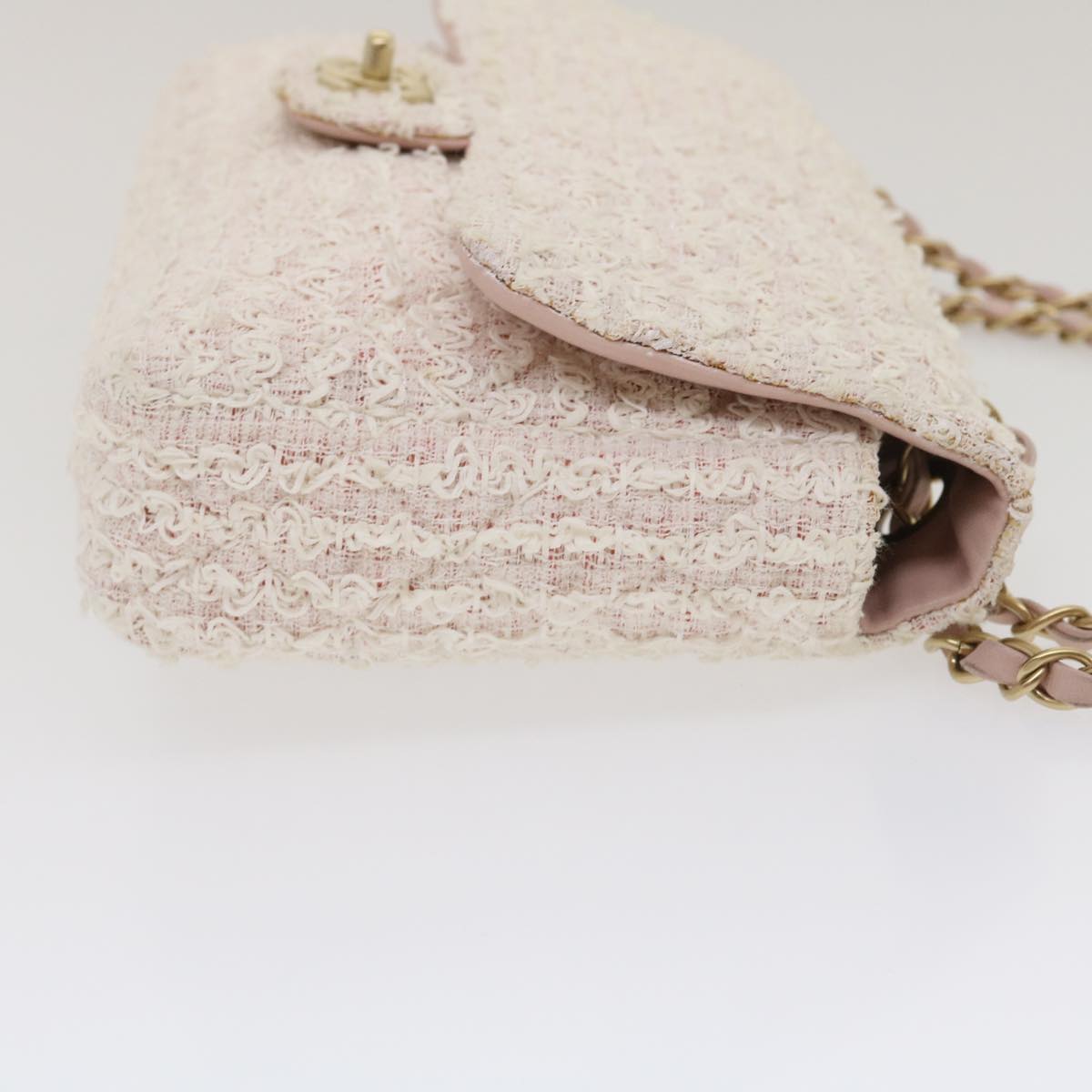 CHANEL Matelasse Tweed Turn Lock Chain Shoulder Bag White Pink CC Auth 35175A
