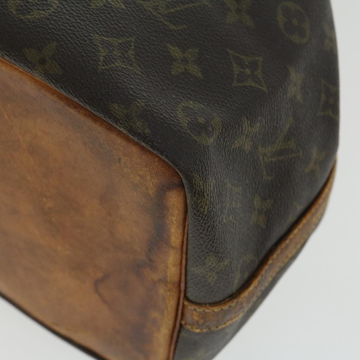 LOUIS VUITTON Monogram Petit Noe Shoulder Bag M42226 LV Auth 35218