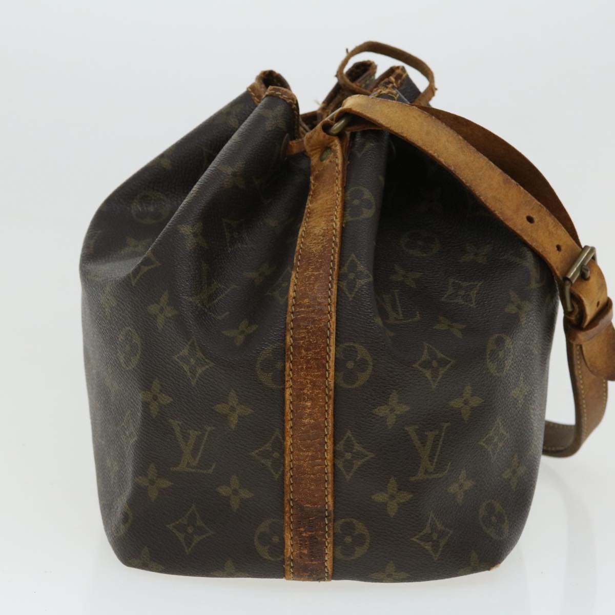 LOUIS VUITTON Monogram Petit Noe Shoulder Bag M42226 LV Auth 35218