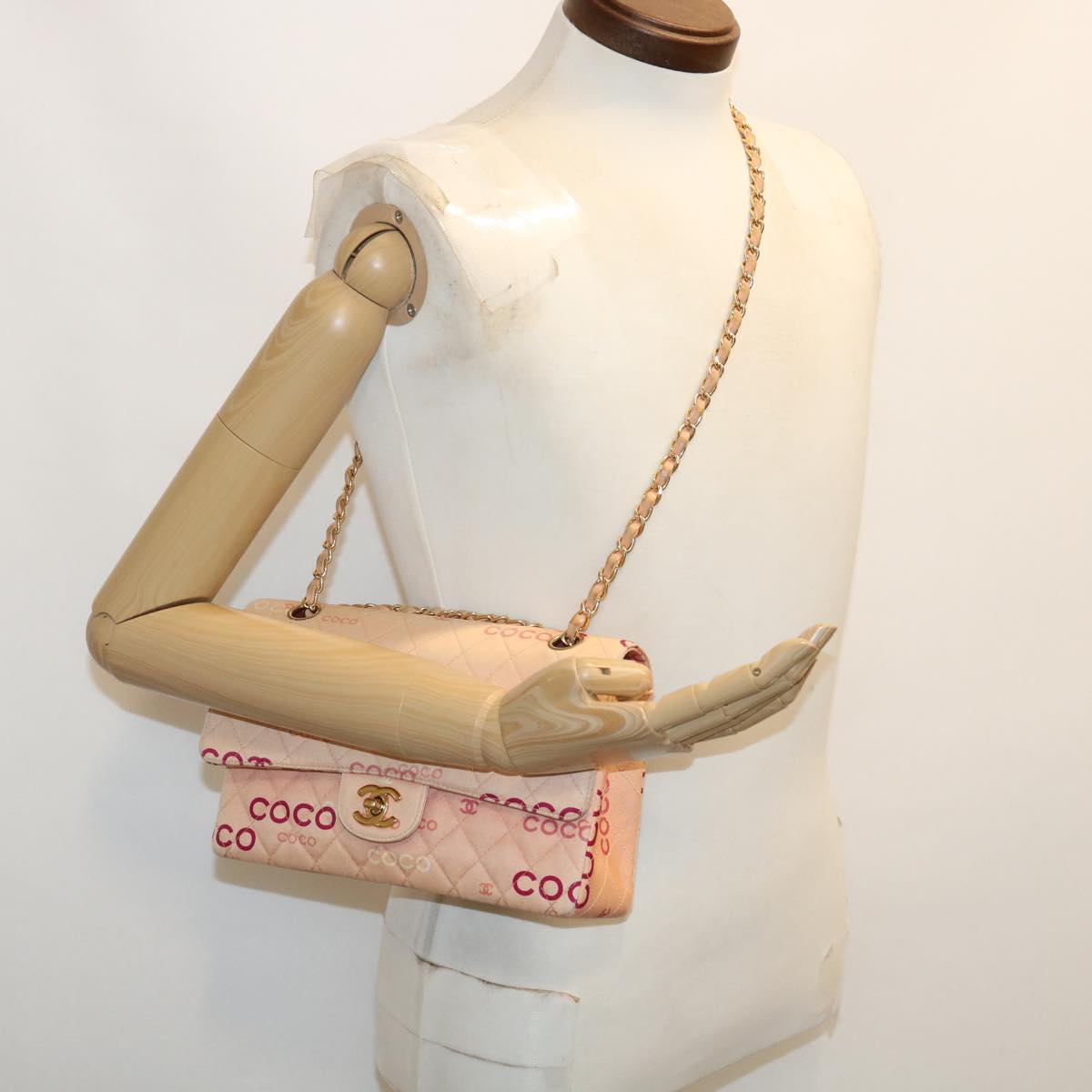 CHANEL Matelasse COCO icon Chain Shoulder Bag Canvas Pink CC Auth 35290A