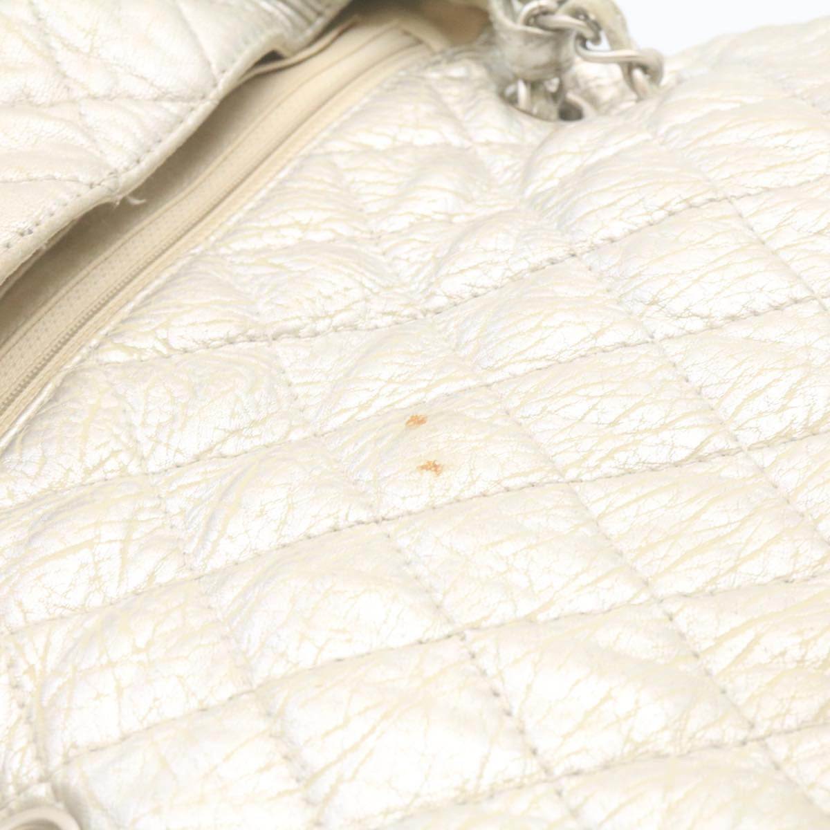 CHANEL Matelasse Chain Flap Shoulder Bag Turn Lock Lamb Skin Silver Auth 34515A