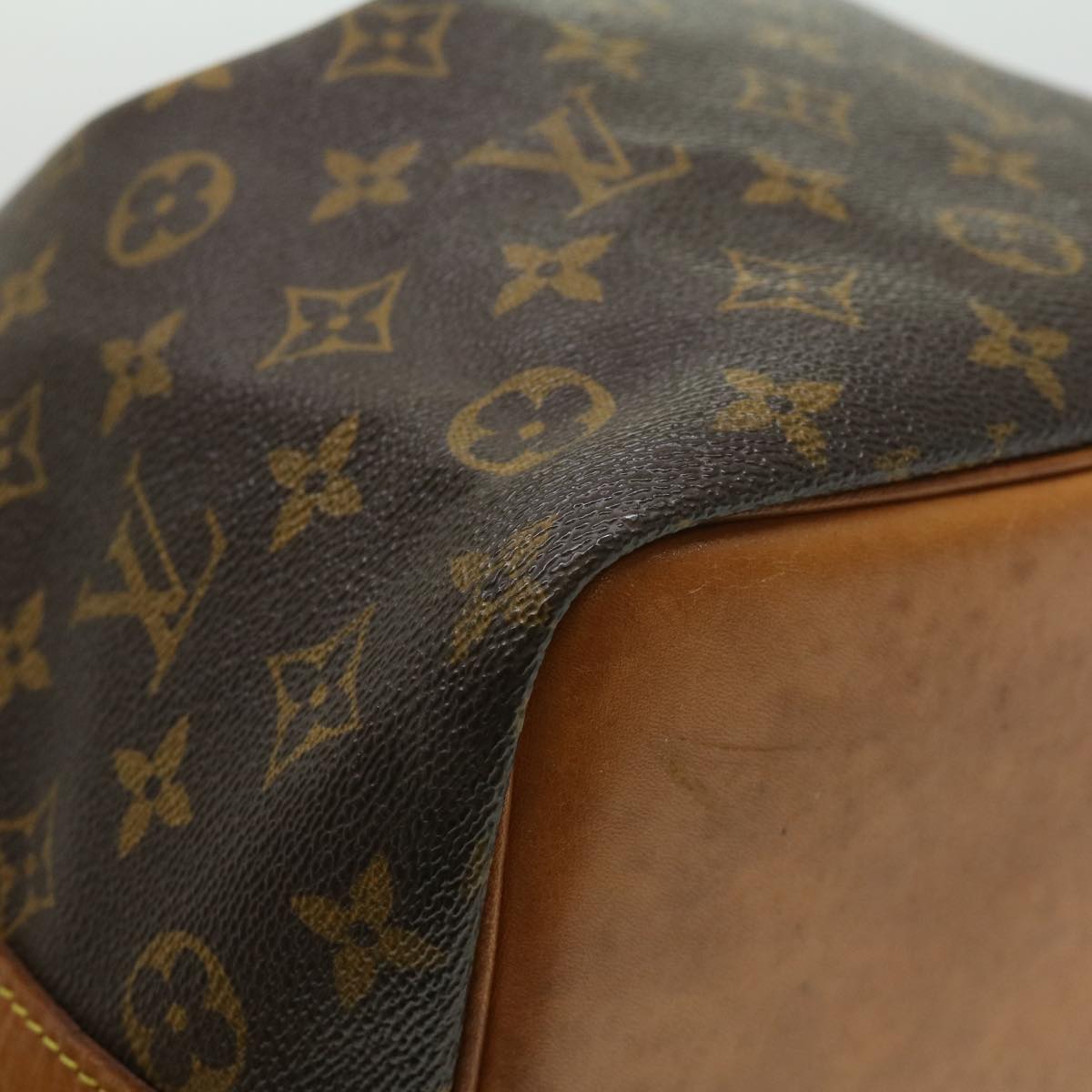 LOUIS VUITTON Monogram Petit Noe Shoulder Bag M42226 LV Auth 34790