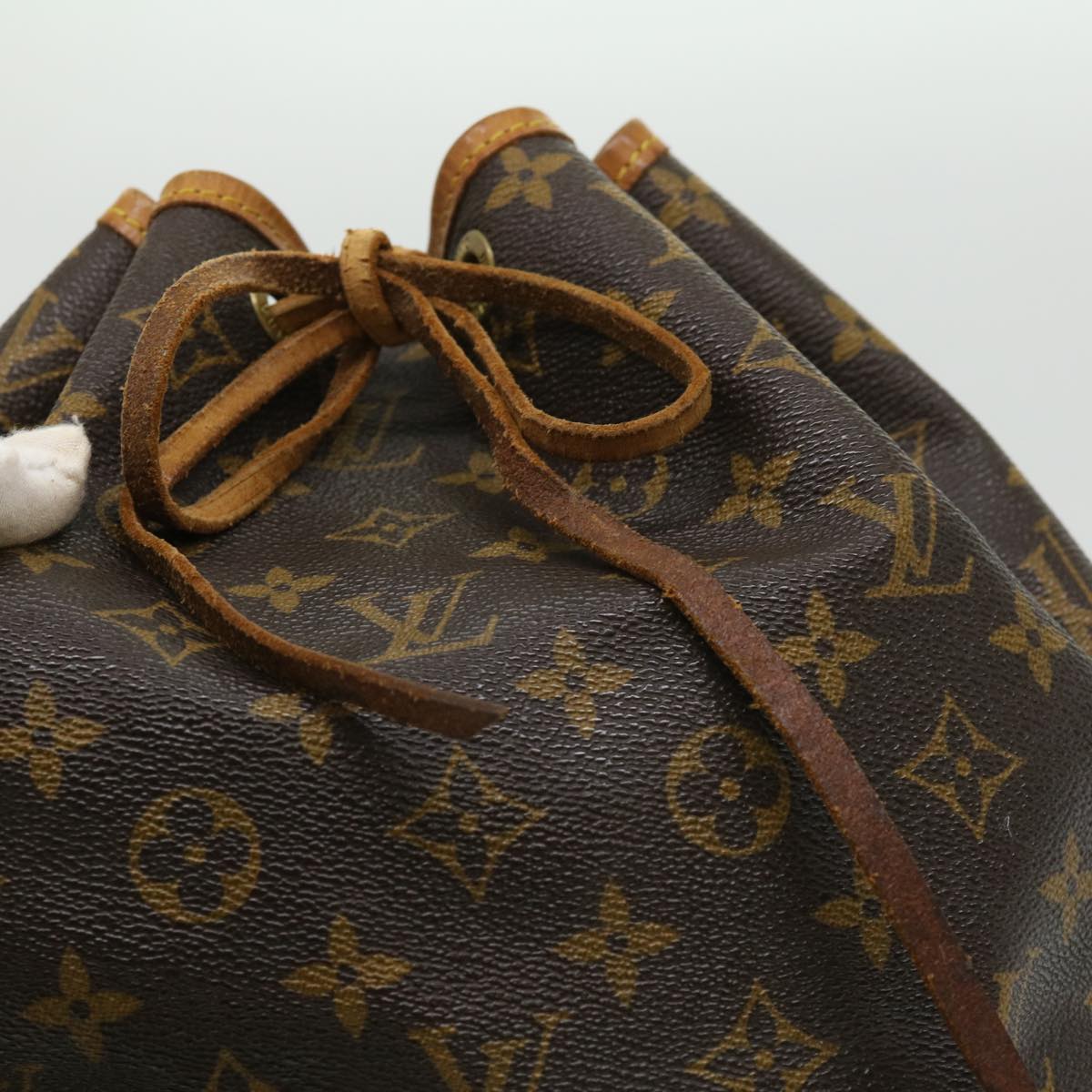 LOUIS VUITTON Monogram Petit Noe Shoulder Bag M42226 LV Auth 34790