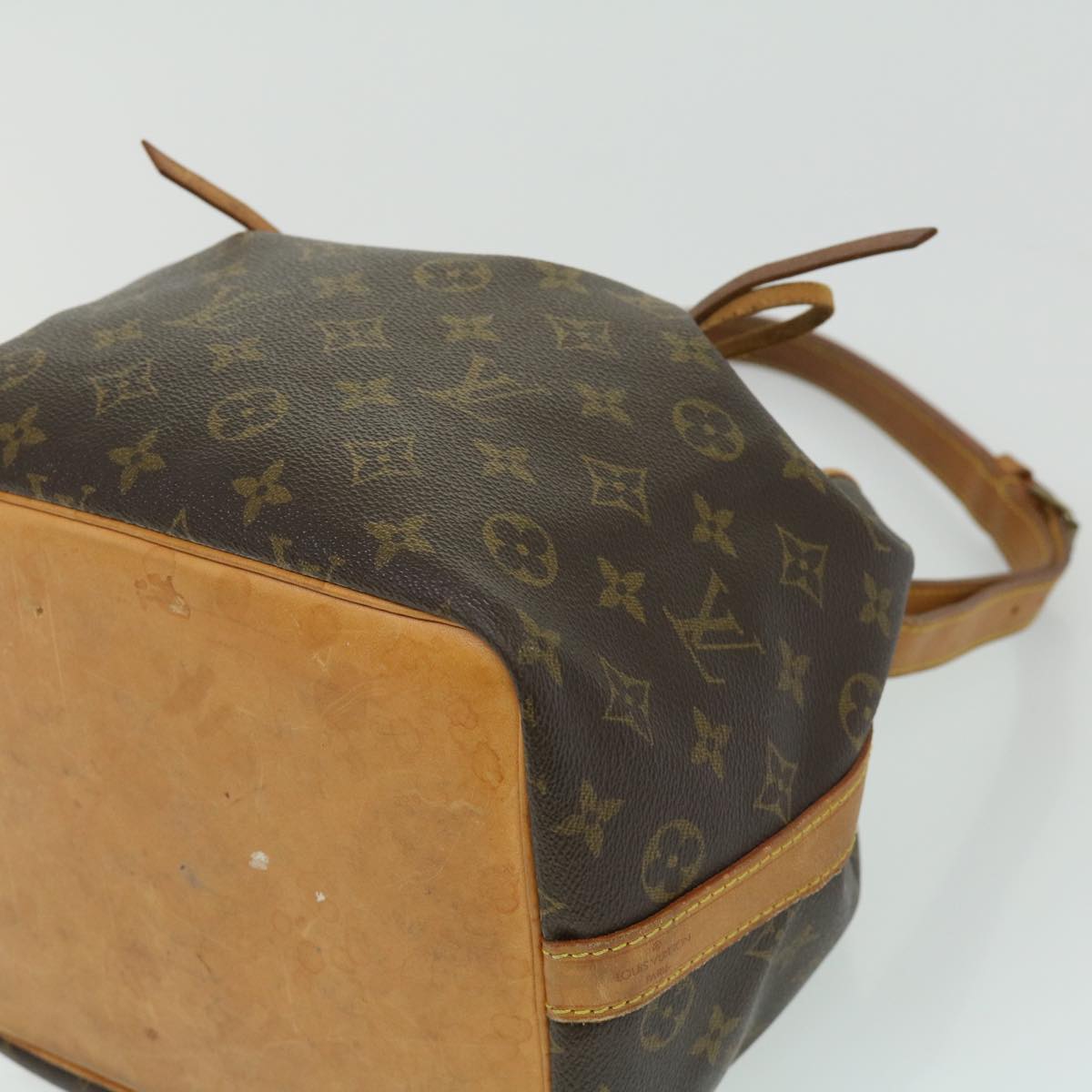 LOUIS VUITTON Monogram Petit Noe Shoulder Bag M42226 LV Auth 34791