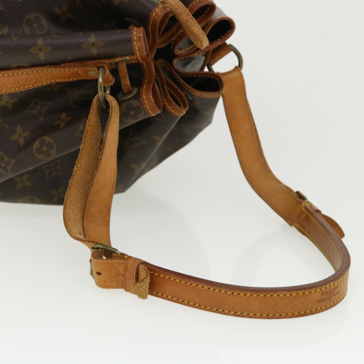 LOUIS VUITTON Monogram Noe Shoulder Bag M42224 LV Auth ny164