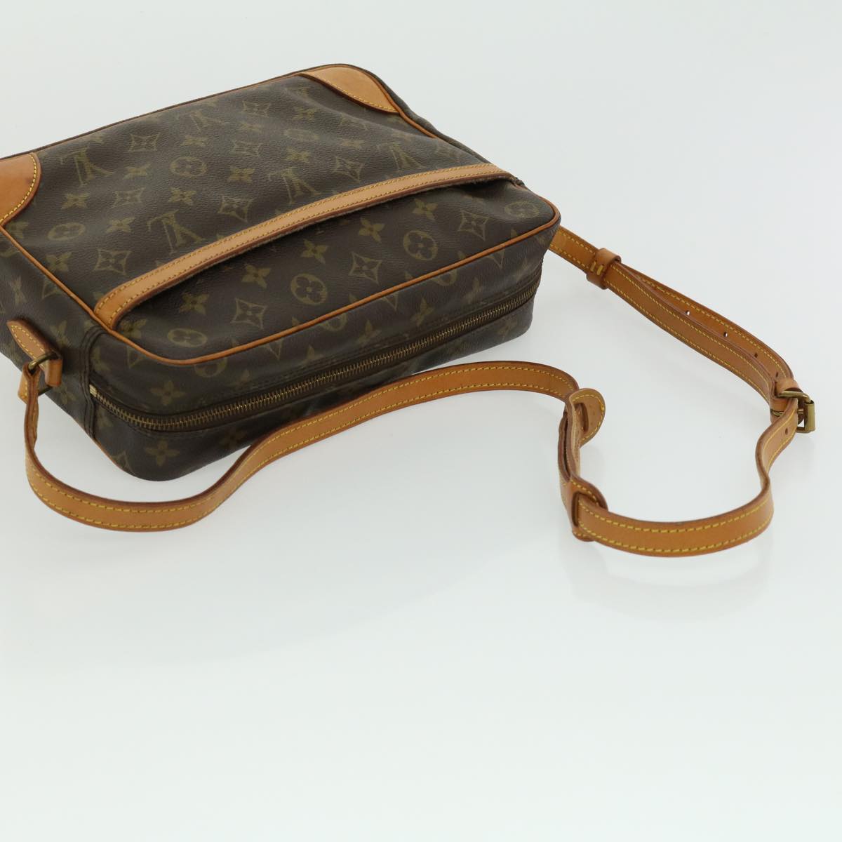 LOUIS VUITTON Monogram Trocadero 30 Shoulder Bag M51272 LV Auth pt4087