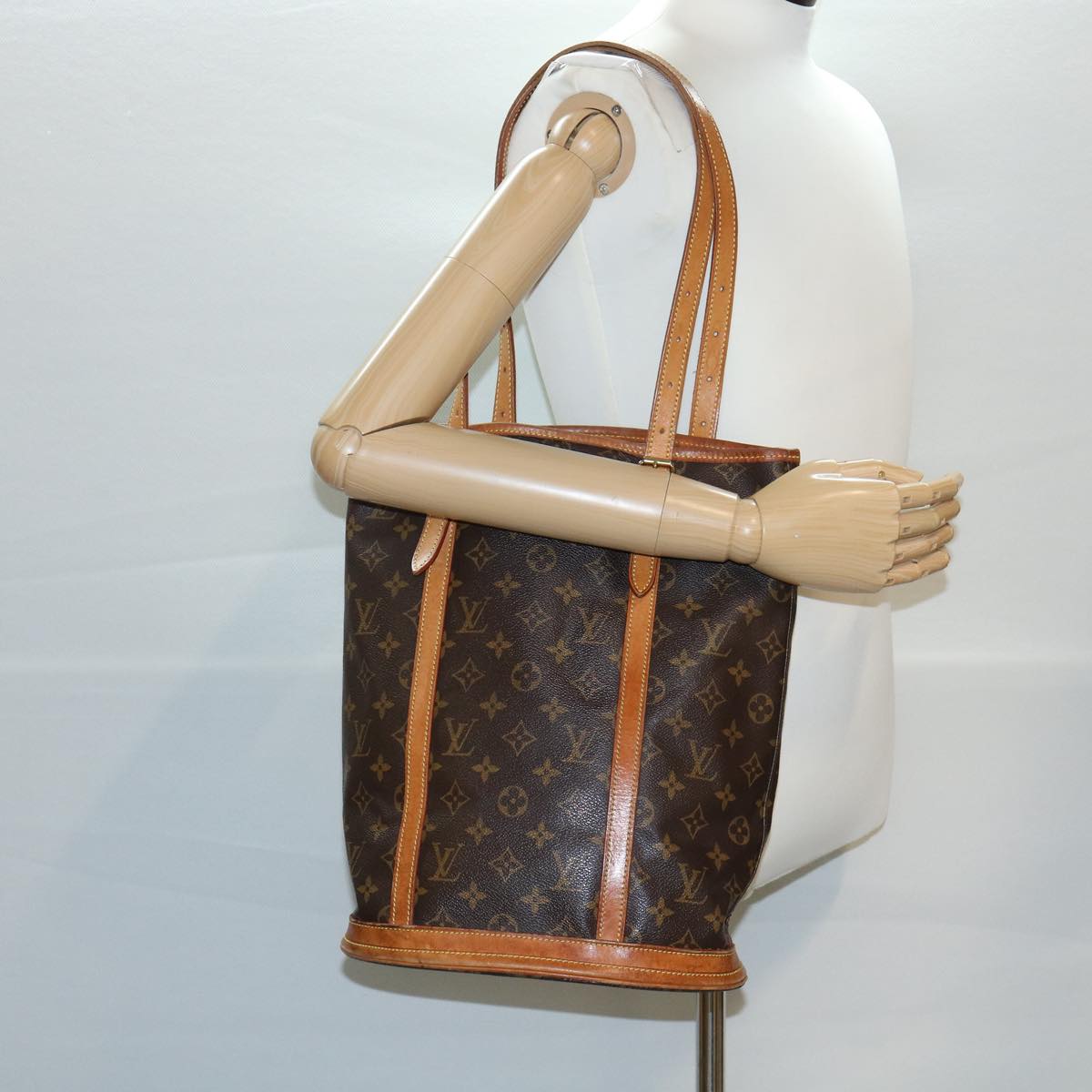 LOUIS VUITTON Monogram Bucket GM Shoulder Bag M42236 LV Auth pt4646