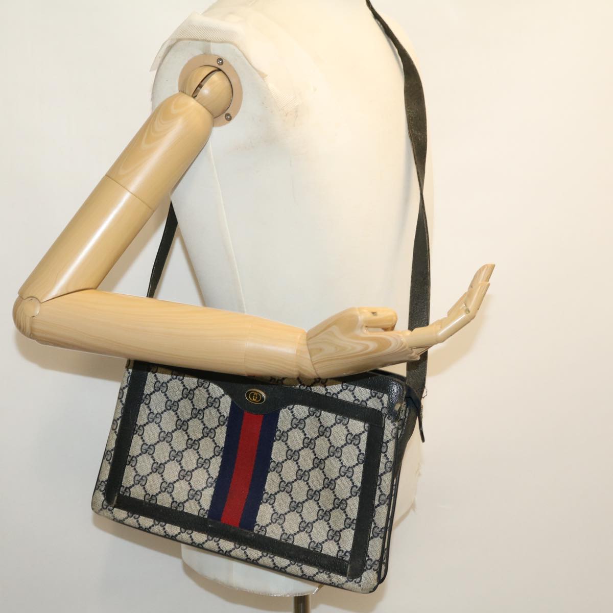 GUCCI GG Canvas Sherry Line Shoulder Bag Beige Red Navy 1402013 Auth rd2346