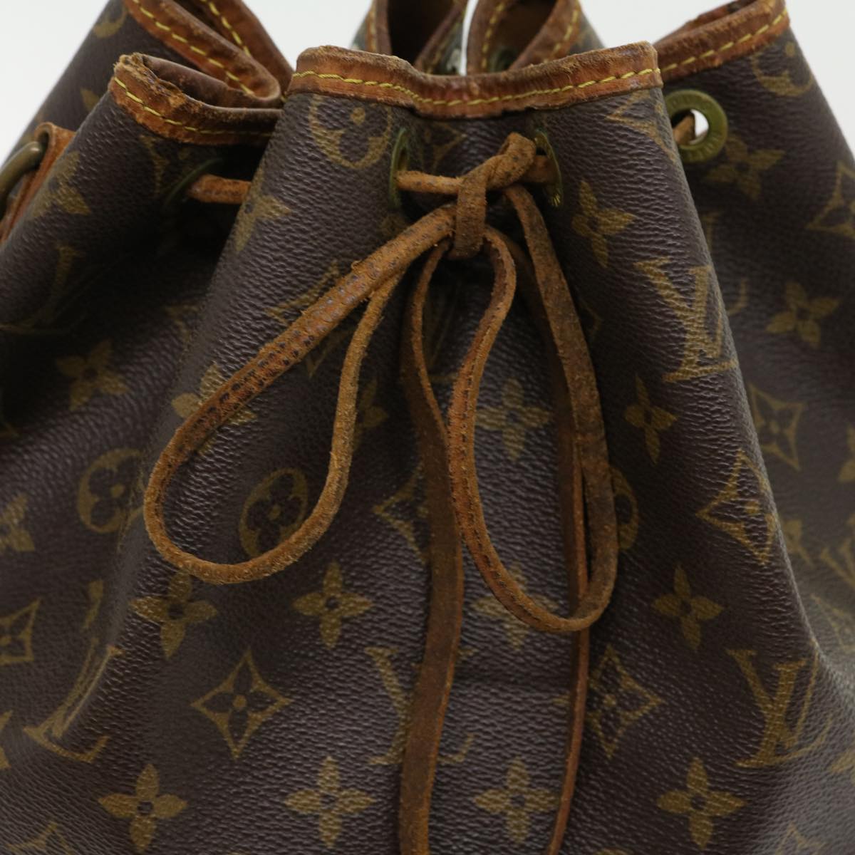 LOUIS VUITTON Monogram Noe Shoulder Bag M42224 LV Auth rd2447