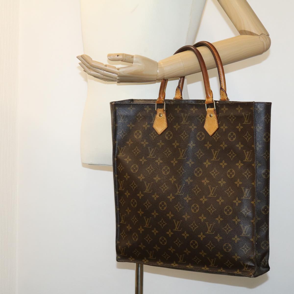 LOUIS VUITTON Monogram Sac Plat Hand Bag M51140 LV Auth rd2474