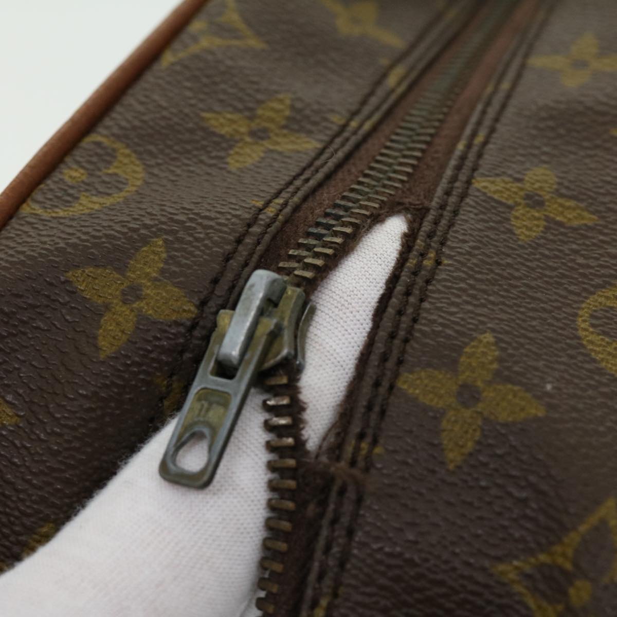 LOUIS VUITTON Monogram Migra Tour GM Shoulder Bag LV Auth rd2637