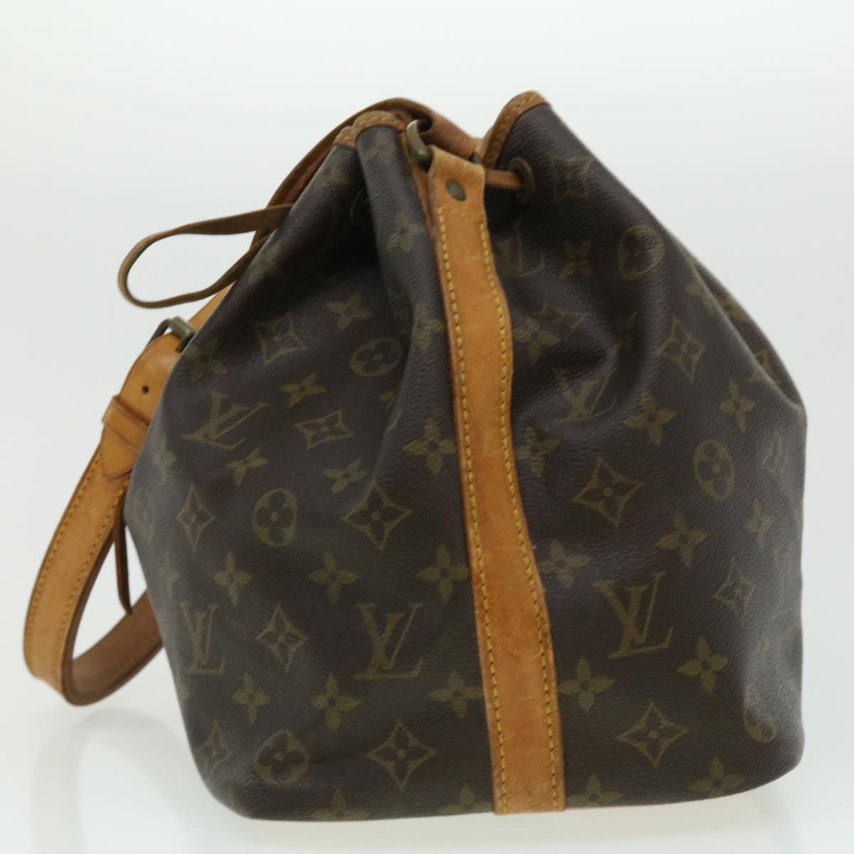 LOUIS VUITTON Monogram Petit Noe Shoulder Bag M42226 LV Auth rd2826