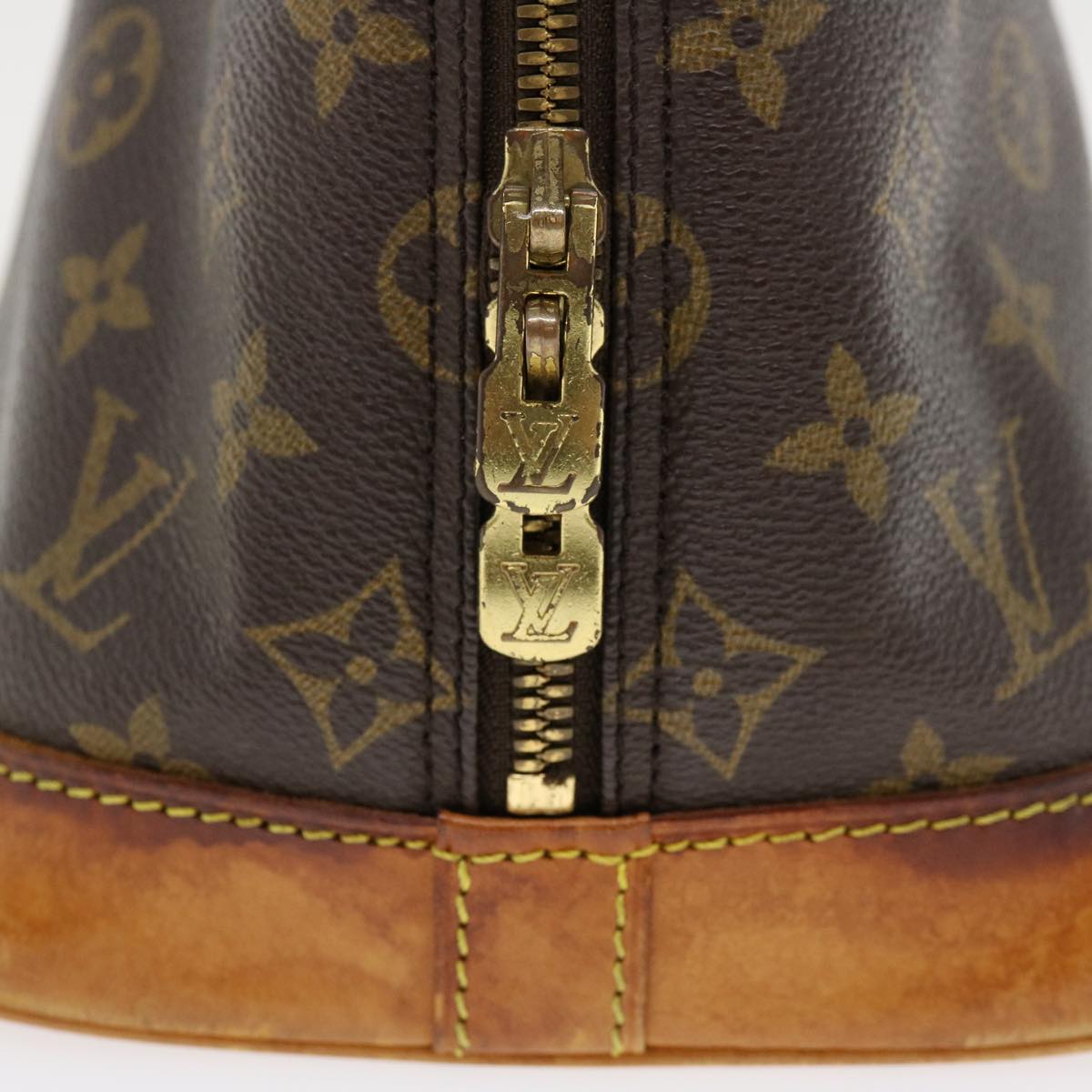 LOUIS VUITTON Monogram Alma Hand Bag M51130 LV Auth rd2830