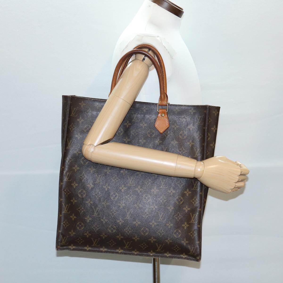 LOUIS VUITTON Monogram Sac Plat Hand Bag M51140 LV Auth rd2951