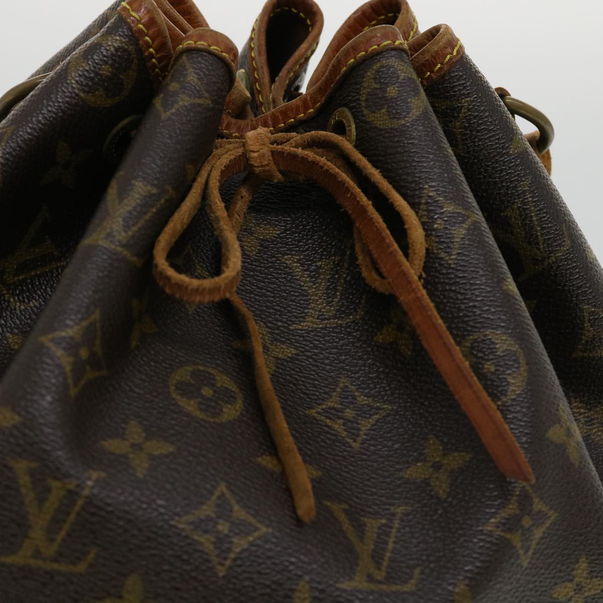 LOUIS VUITTON Monogram Noe Shoulder Bag M42224 LV Auth rd3067